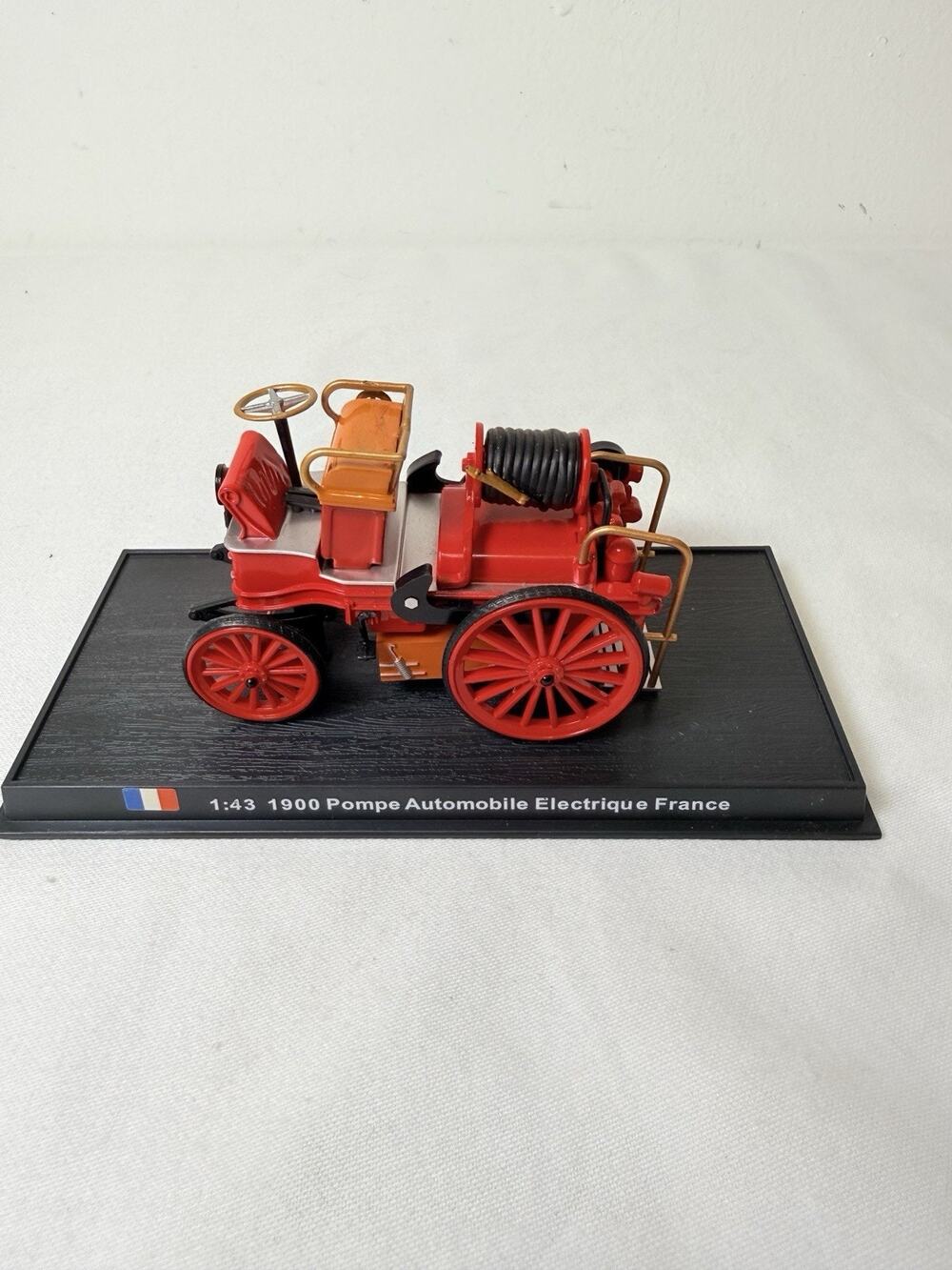 1:43 1900 Pompe Automobile Electrique Frame
